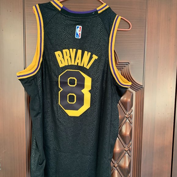 bryant jersey black